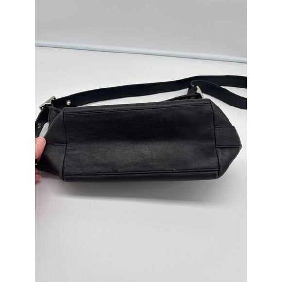 Y2K Vtg Old Coach Legacy Bleecker Duffle Sig Canvas Black Shoulder Bag #25380 - Picture 4 of 9